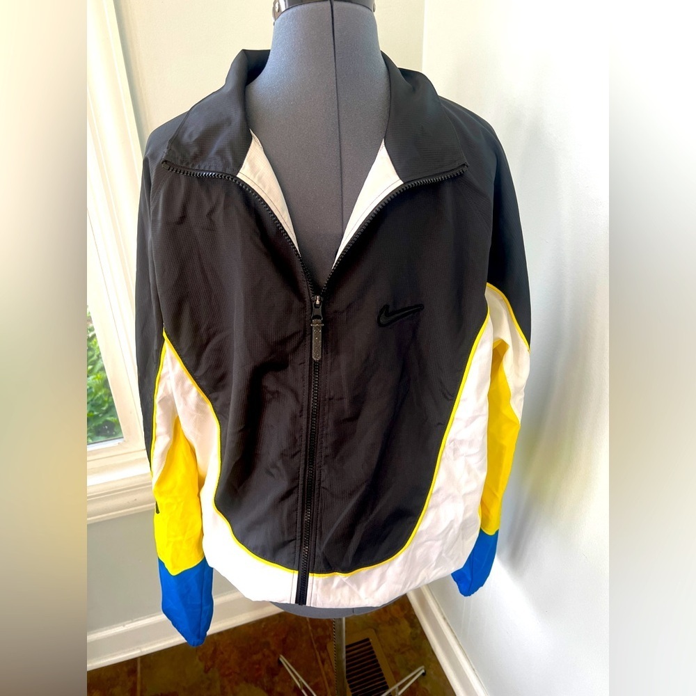 Nike Throwback Color block Full-Zip Woven Basketball Jacket Sz Medium NWT